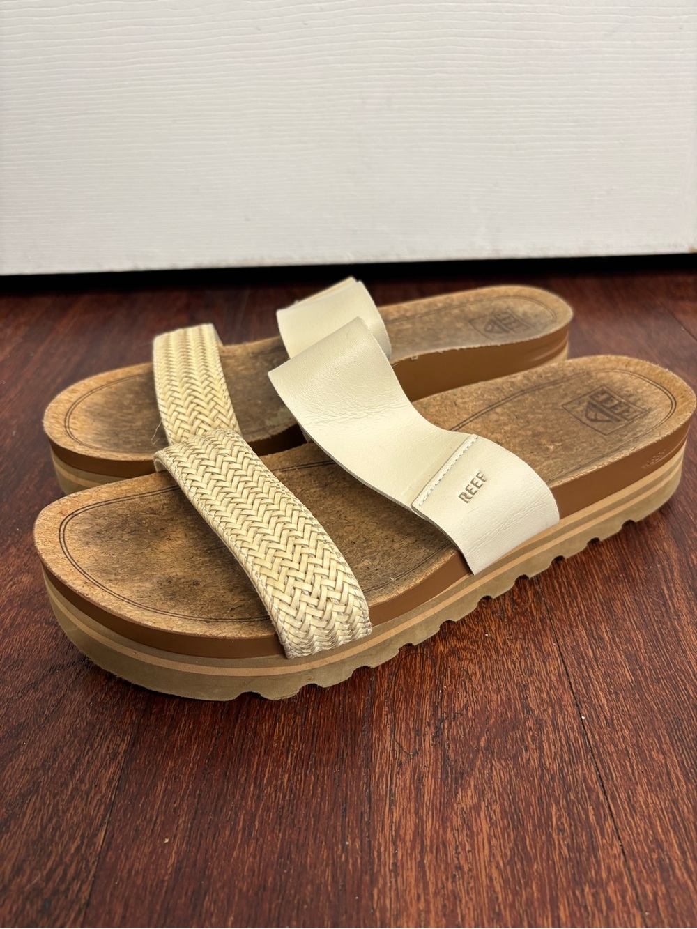 REEF Cushion Vista Neutral Cream Wedge Slide Sandals - Women’s Size 11